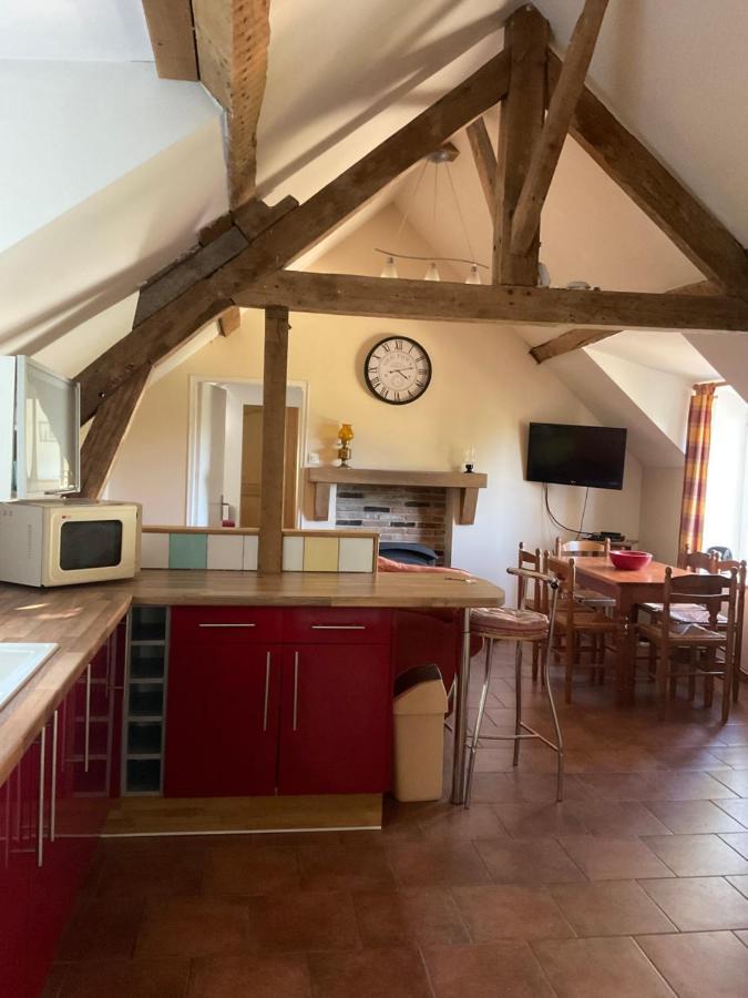 Juvigny-Val-d'Andaine Le Glycine A Manoir Sainte Cecile 아파트 외부 사진