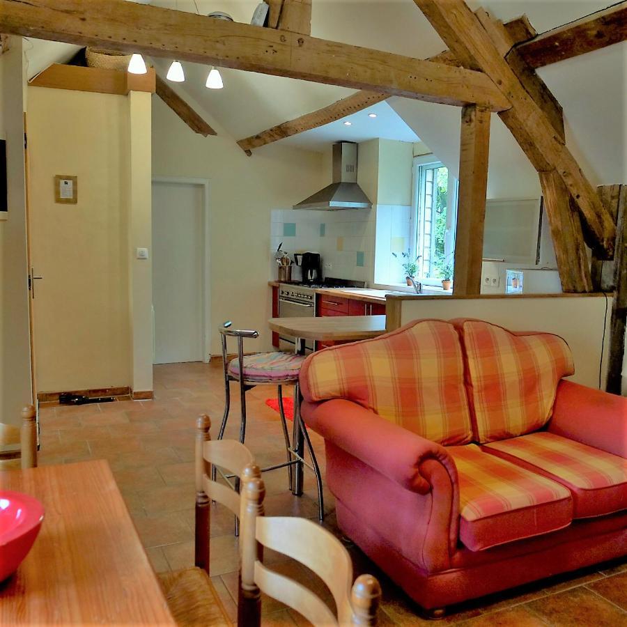 Juvigny-Val-d'Andaine Le Glycine A Manoir Sainte Cecile 아파트 외부 사진